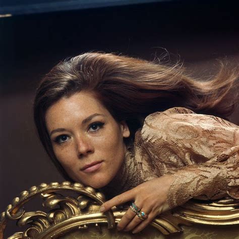 35 Beautiful Photos of Diana Rigg in the 1960s and ‘70s